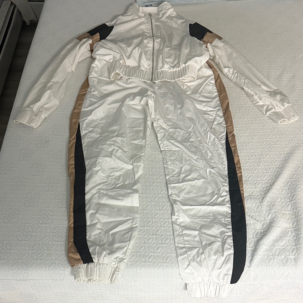 PrettyLittleThing White and Tan Track Suit